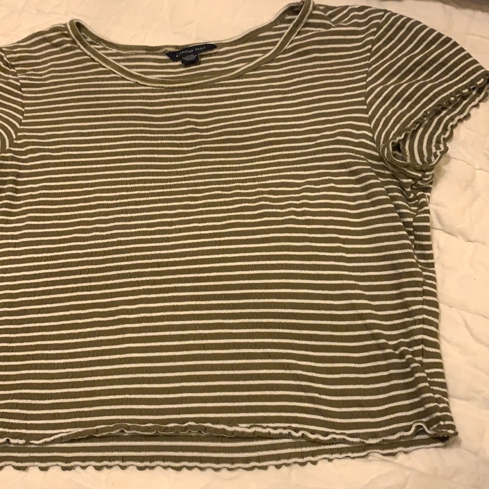 American Eagle Cropped Blouse